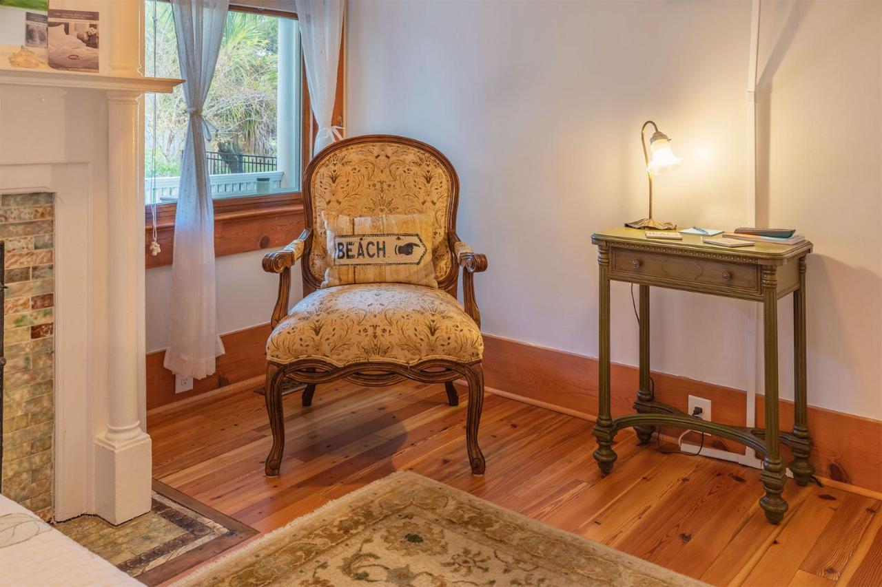 Surf Song Bed & Breakfast Tybee Island Extérieur photo