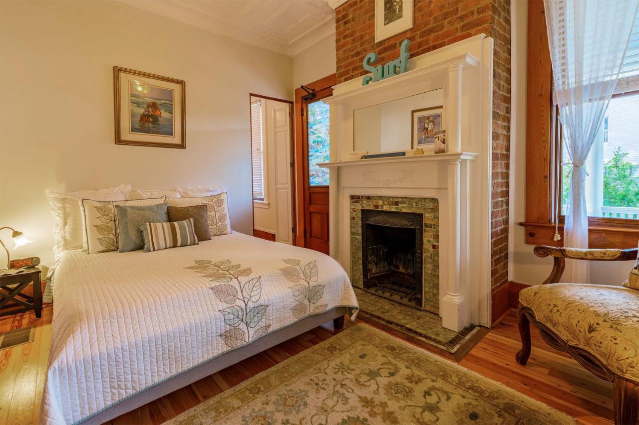 Surf Song Bed & Breakfast Tybee Island Extérieur photo