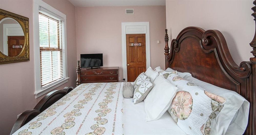 Surf Song Bed & Breakfast Tybee Island Extérieur photo