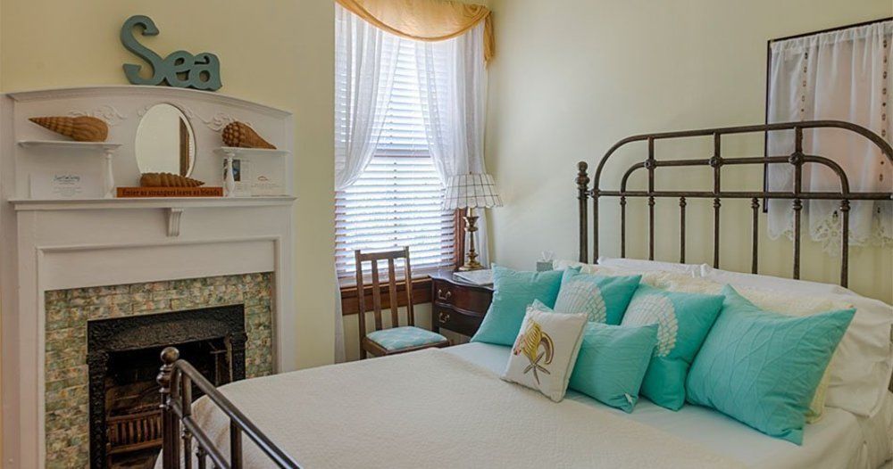 Surf Song Bed & Breakfast Tybee Island Extérieur photo