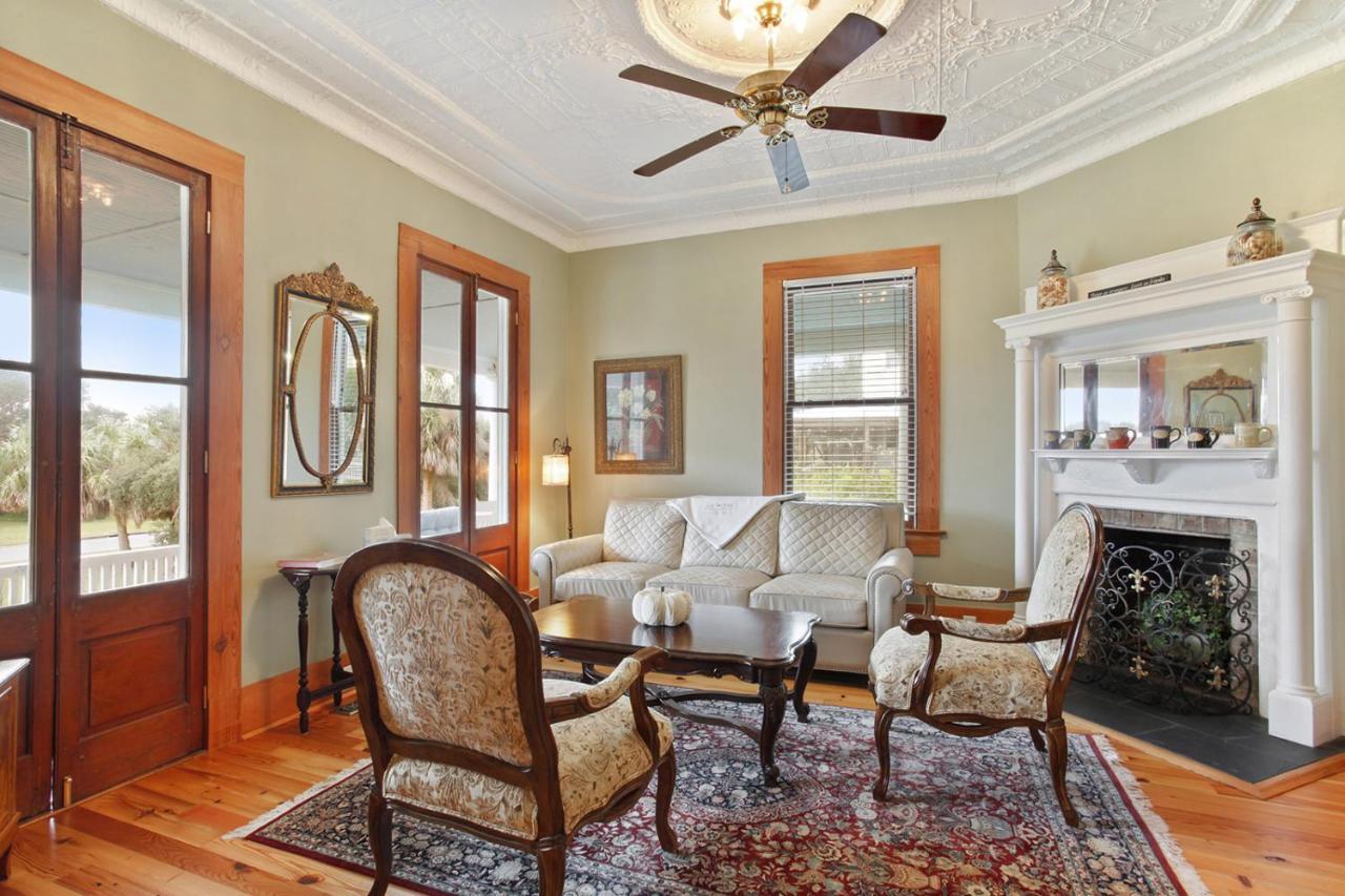 Surf Song Bed & Breakfast Tybee Island Extérieur photo
